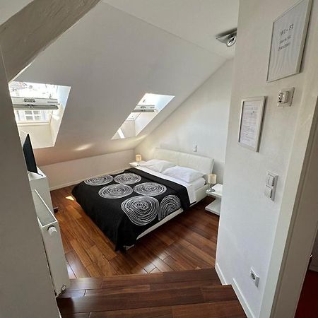Jacuzzi Apartment - Center Zagabria Esterno foto